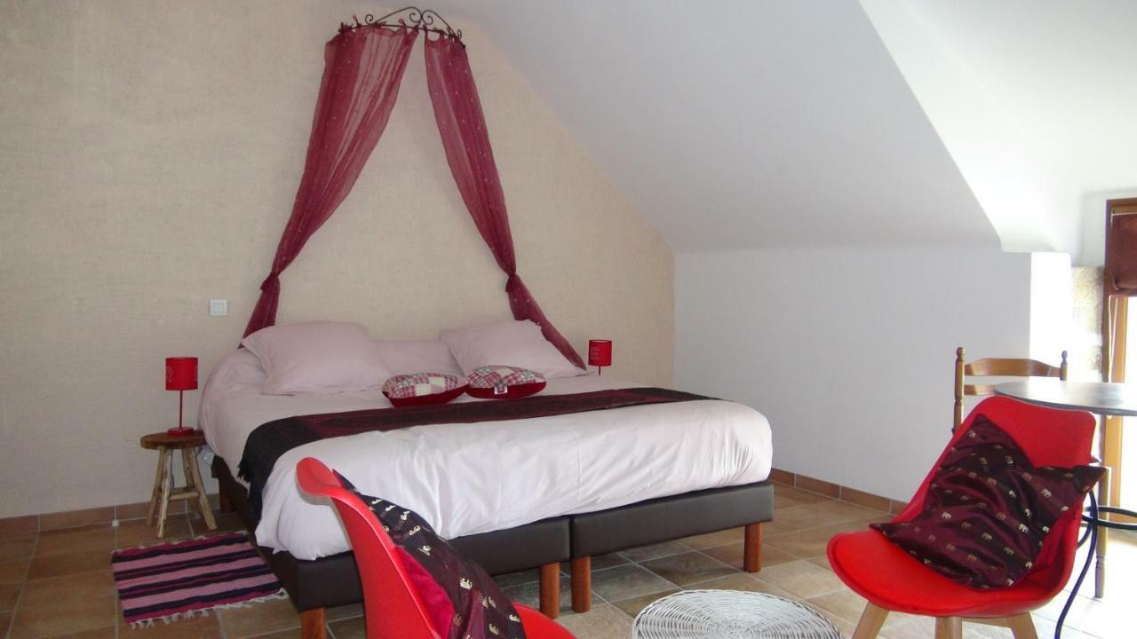 Le Colombier De Kerguezec Bed & Breakfast Surzur Exterior photo