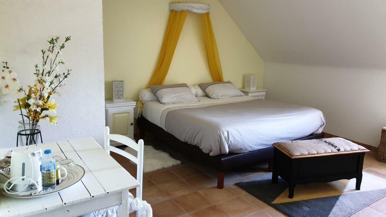 Le Colombier De Kerguezec Bed & Breakfast Surzur Exterior photo