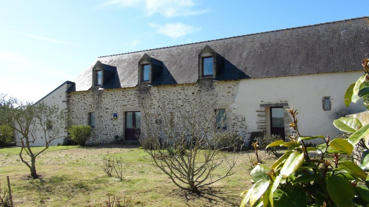 Le Colombier De Kerguezec Bed & Breakfast Surzur Exterior photo